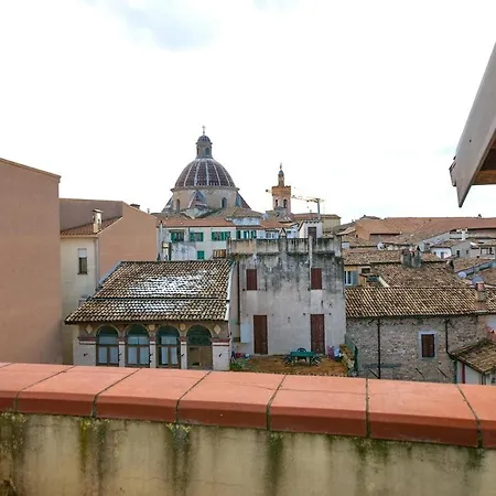 Lu Centru De Lu Munnu