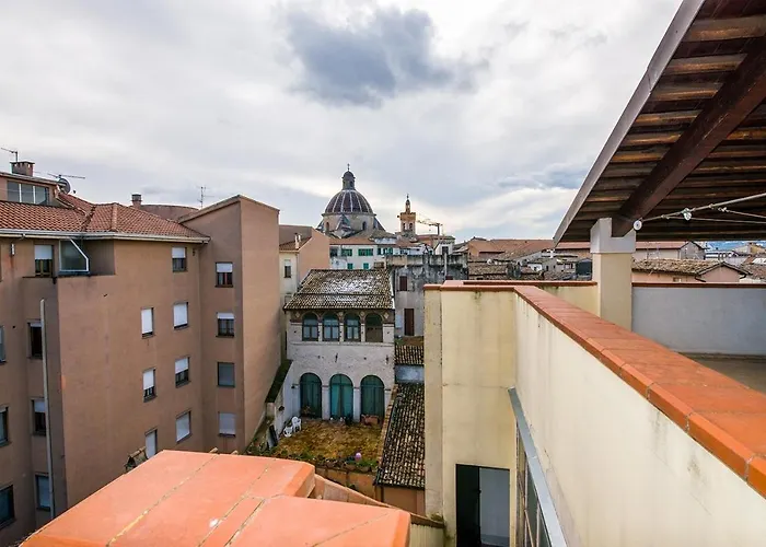 Lu Centru De Lu Munnu * فولينيو